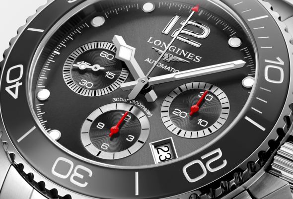 ساعت لونژین مدل L3.883.4.76.6