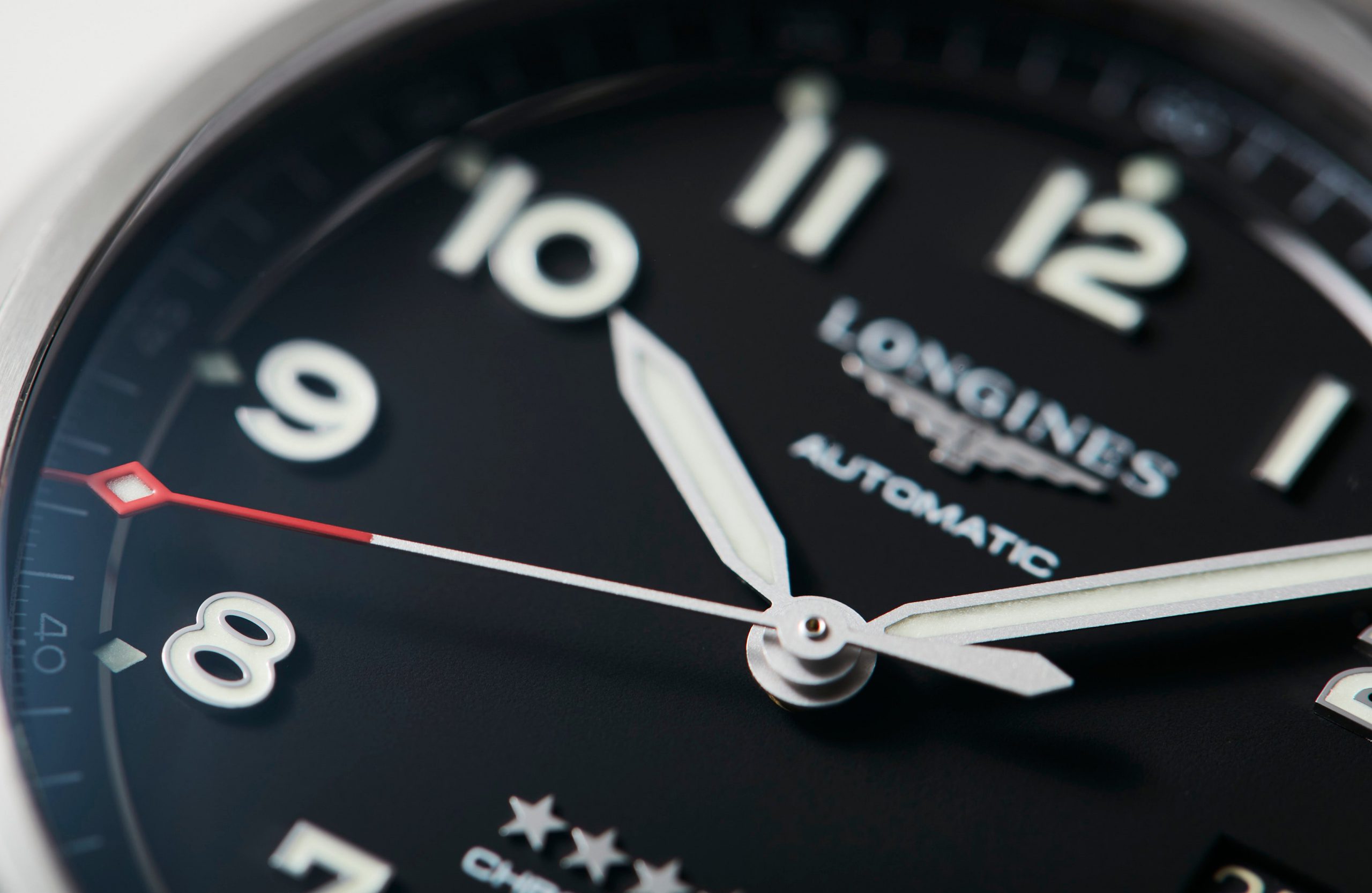 ساعت لونژین مدل L3.820.4.53.6